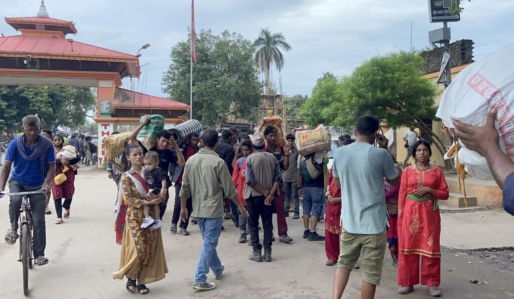 Nepali Working in India Aare Returning Home During Dashain- The Nepal Times