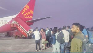 High fares for workers going to the Gulf, cheaper if going via Indian route= The Nepal Times